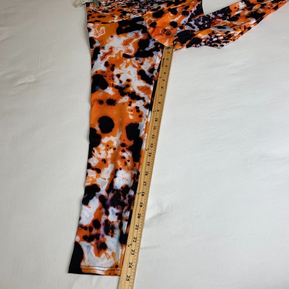 Agstract Apparel Women's Serengeti 7/8 Leggings Size Large Multicolor Print NWT - Picture 11 of 12